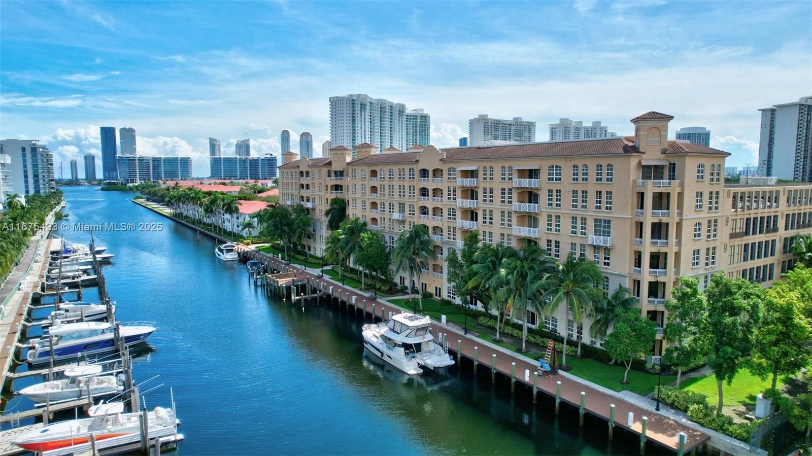 Alaqua condos for sale