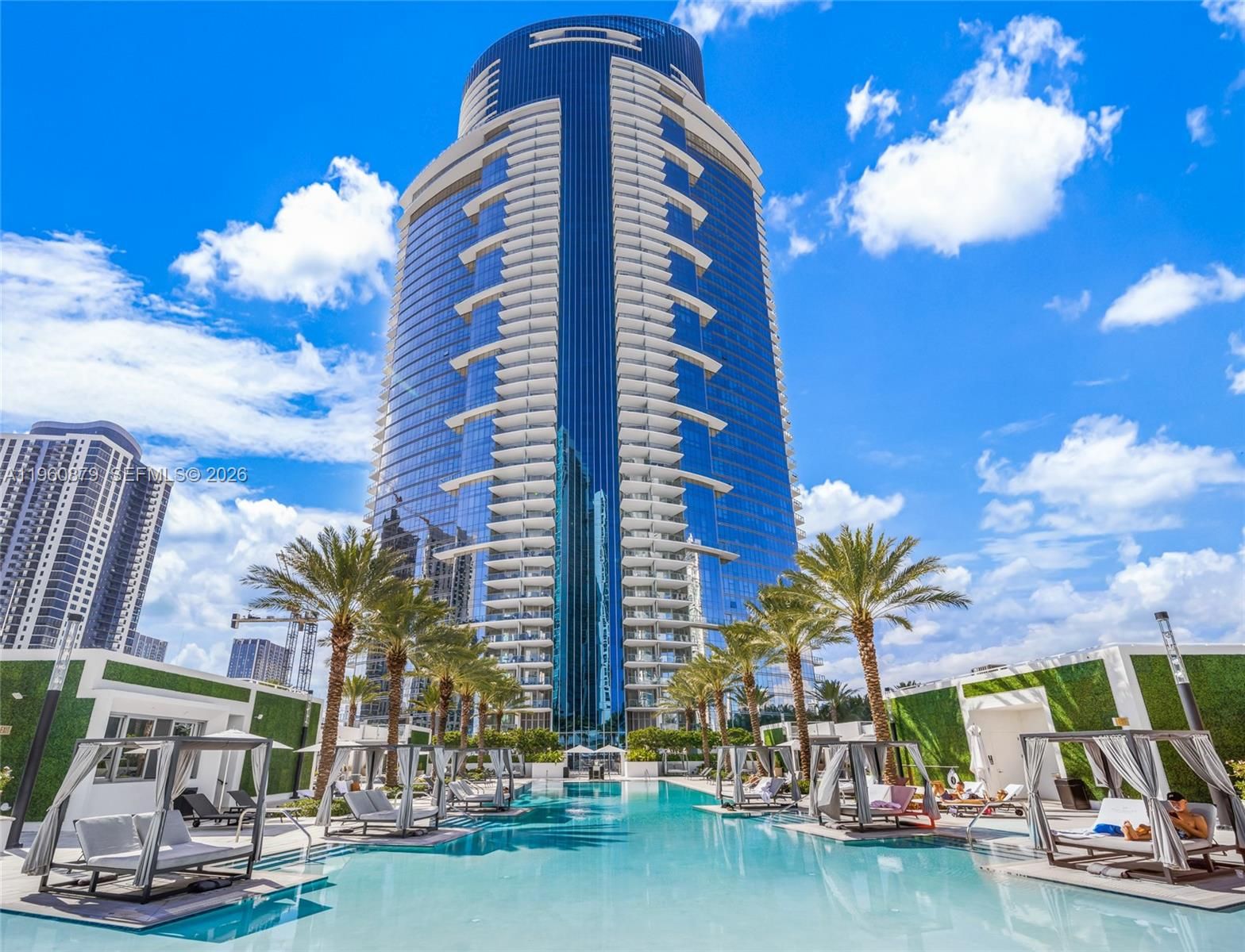 Paramount Miami condos for sale