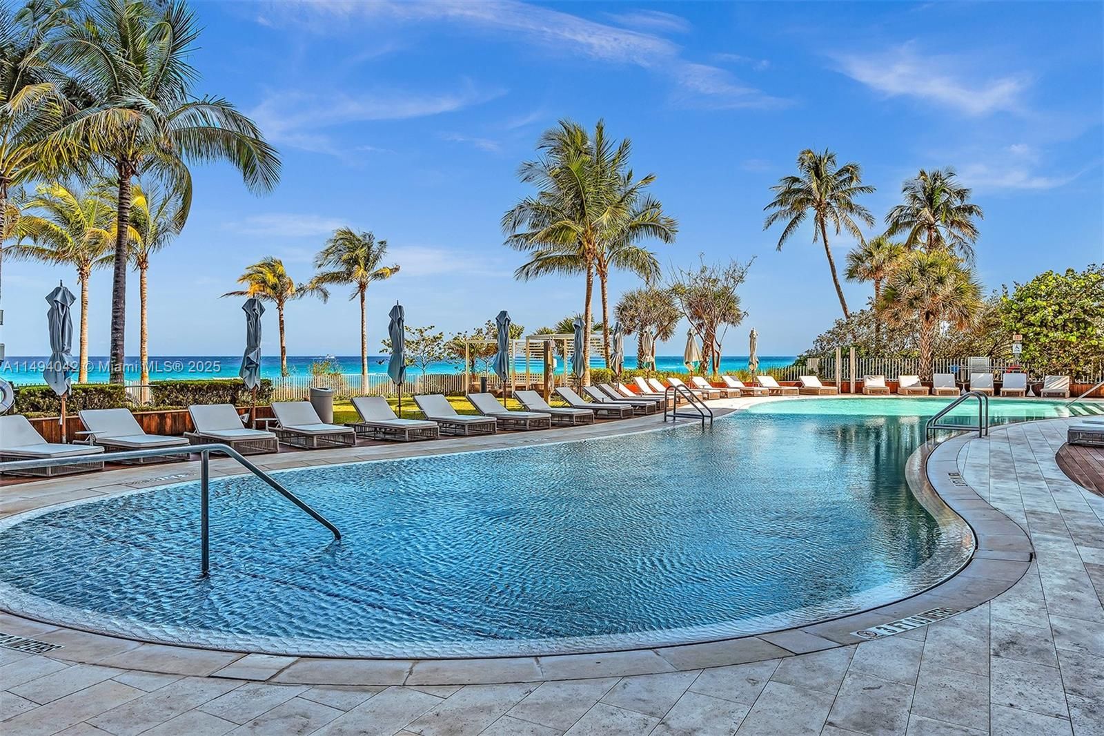 The Ritz-Carlton Residences condos